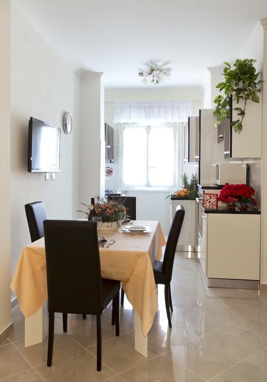 Il Bacio Holidayhouse Best Location For Jubilee 2024-2026 Рим Стая снимка