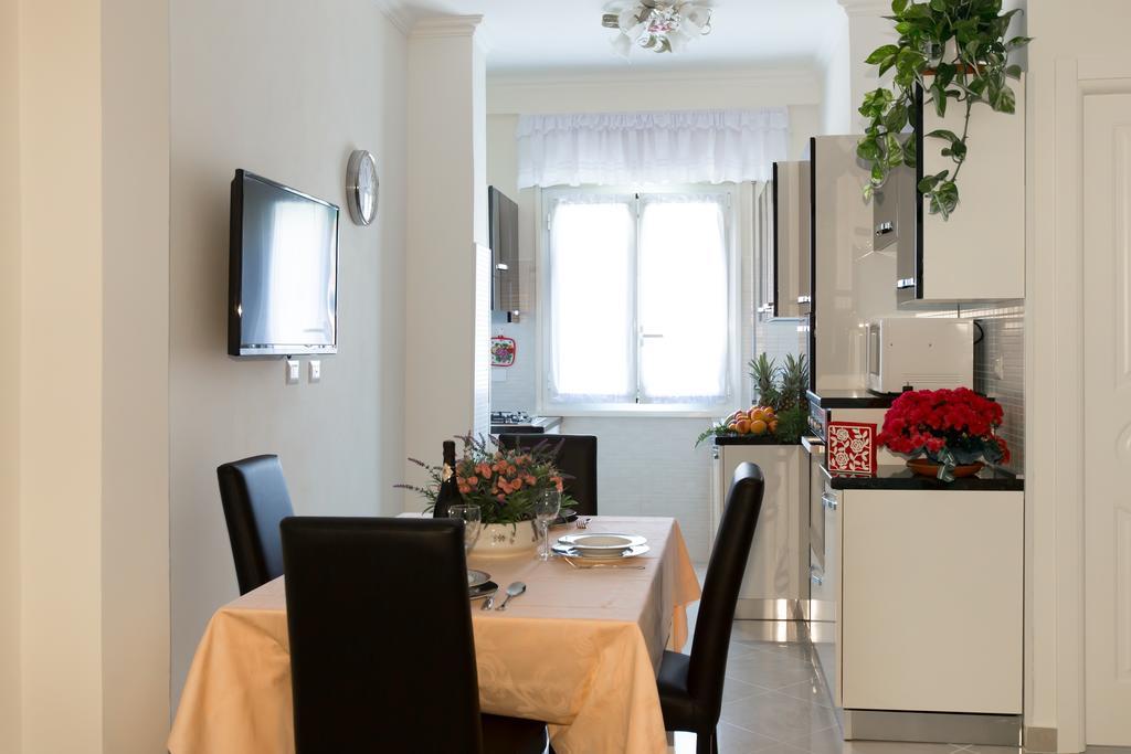 Il Bacio Holidayhouse Best Location For Jubilee 2024-2026 Рим Стая снимка